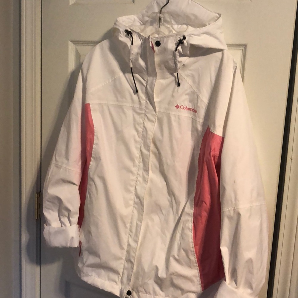 Women’s Columbia rain jacket. Size XL